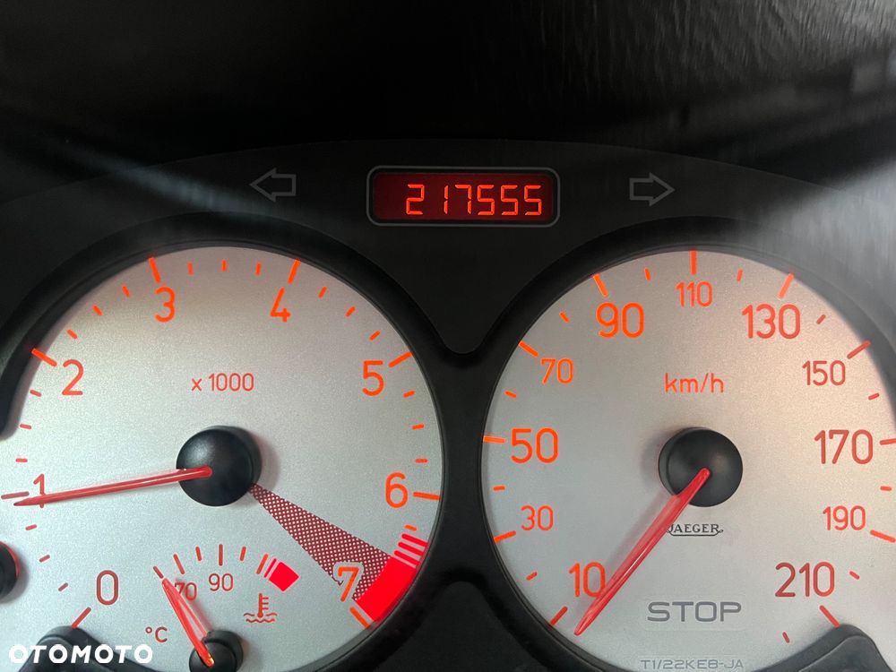 Peugeot 206 CC - 21