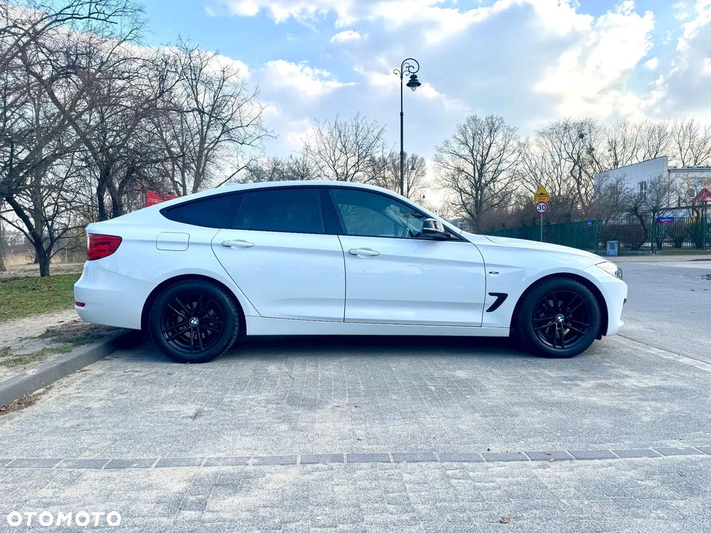 BMW Seria 3 320i Sport Line - 5