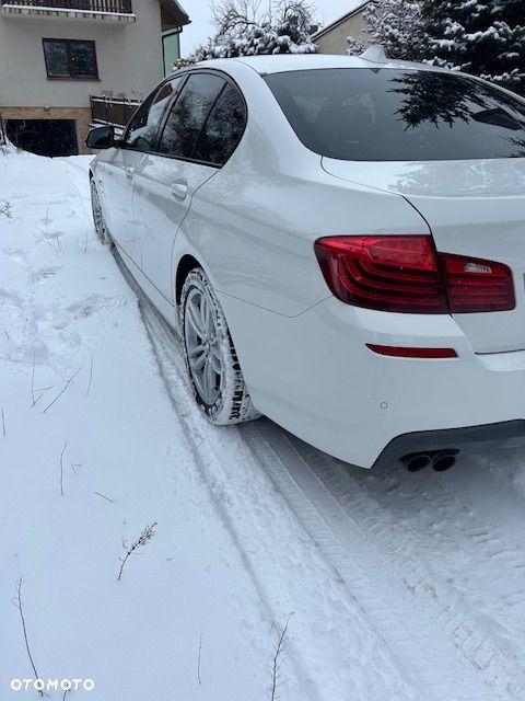 BMW Seria 5 520d xDrive - 7
