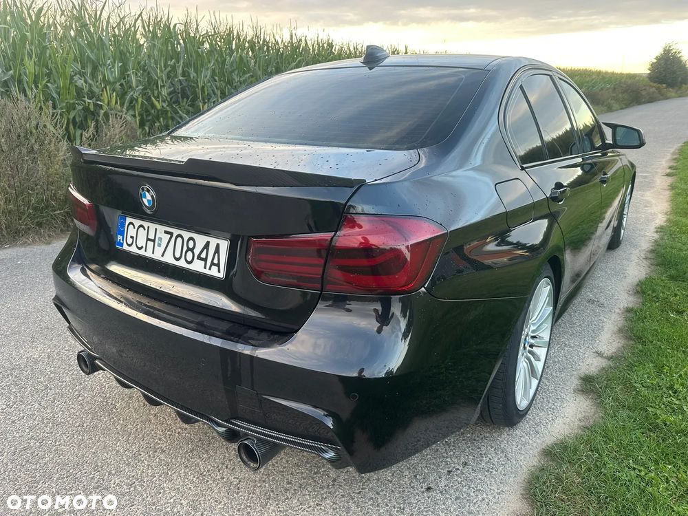 BMW Seria 3 340i xDrive Edition M Sport Shadow - 6
