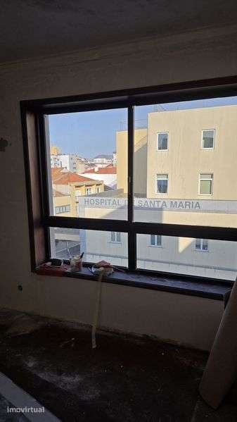 T0 Cento do Porto Rua de Camões - Grande imagem: 4/8