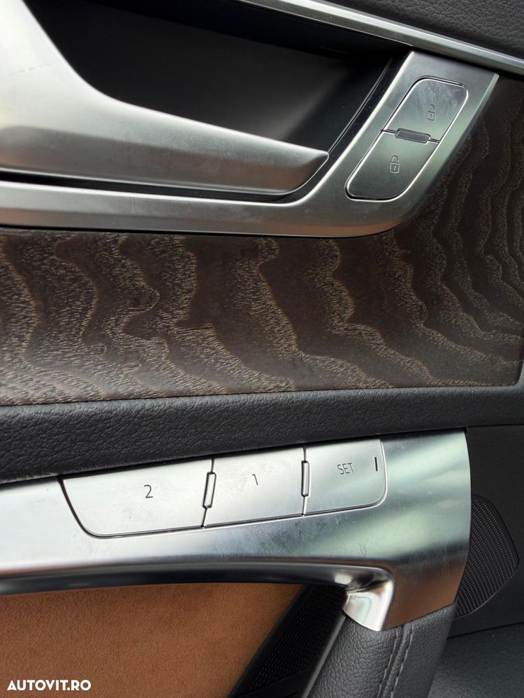 Audi RS6 4.0 TFSI quattro Tiptronic - 12