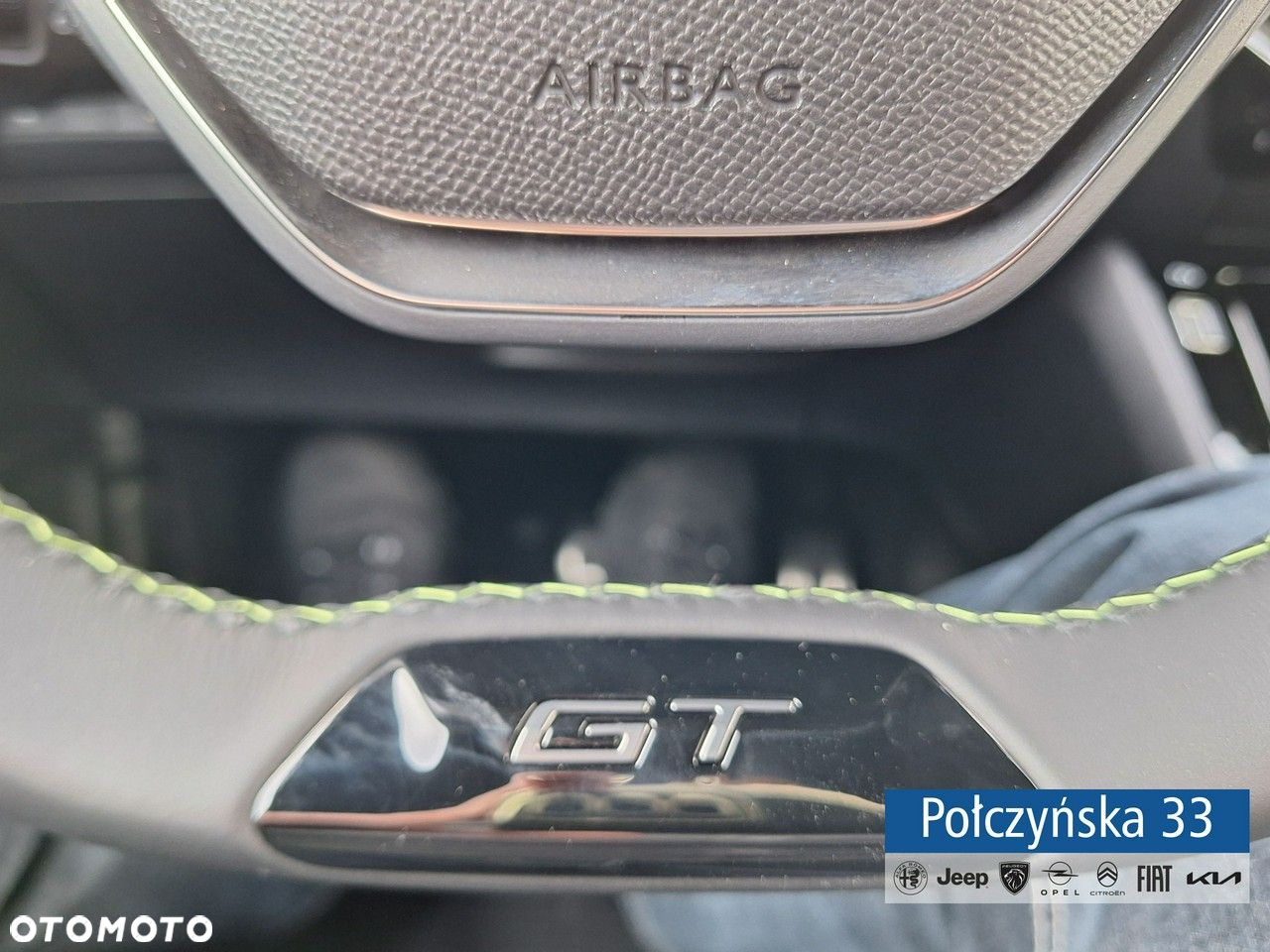 Peugeot 208 - 38