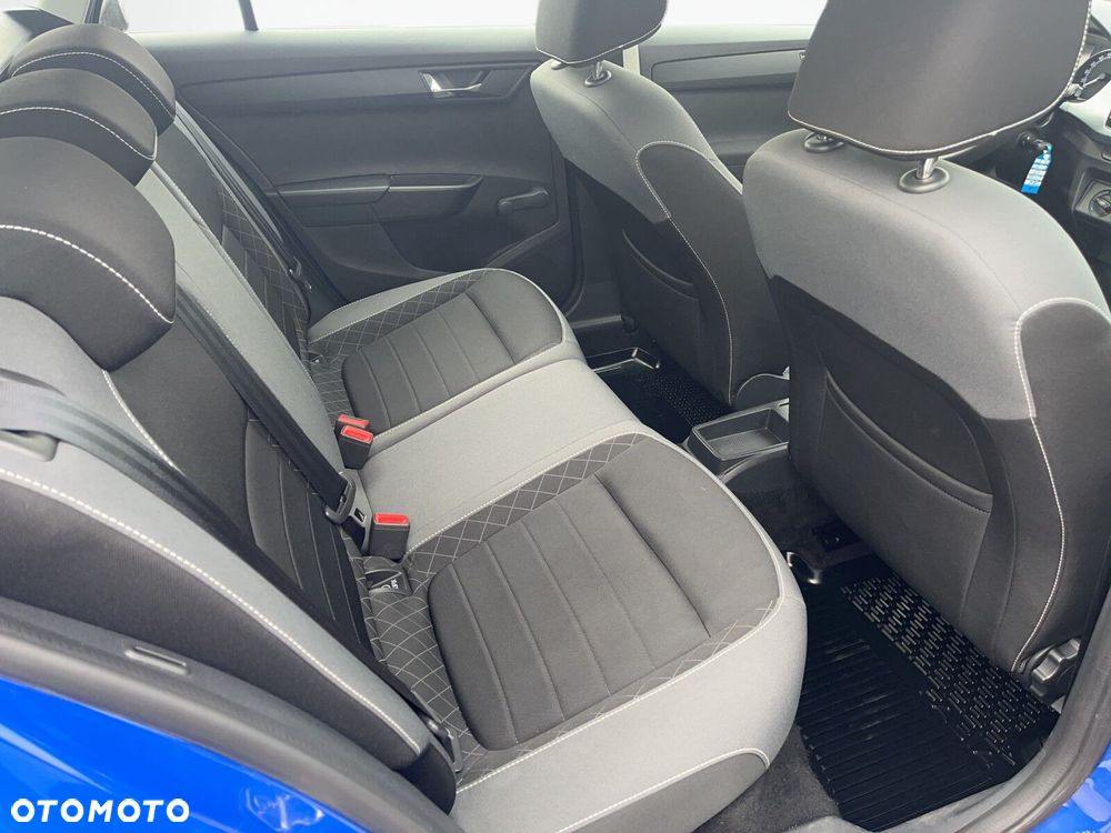 Skoda Fabia 1.0 TSI Ambition - 12