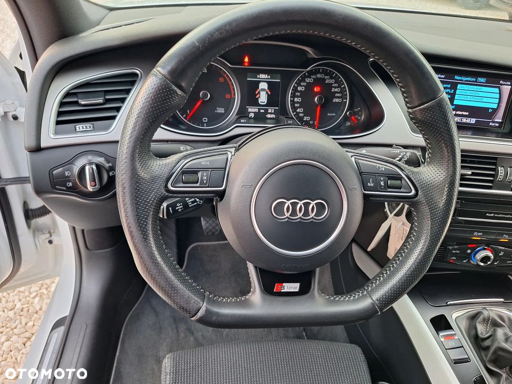 Audi A4 Avant 2.0 TDI DPF S line Sportpaket (plus) - 25