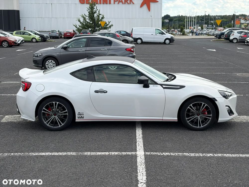 Subaru BRZ 2.0i Sport + - 8