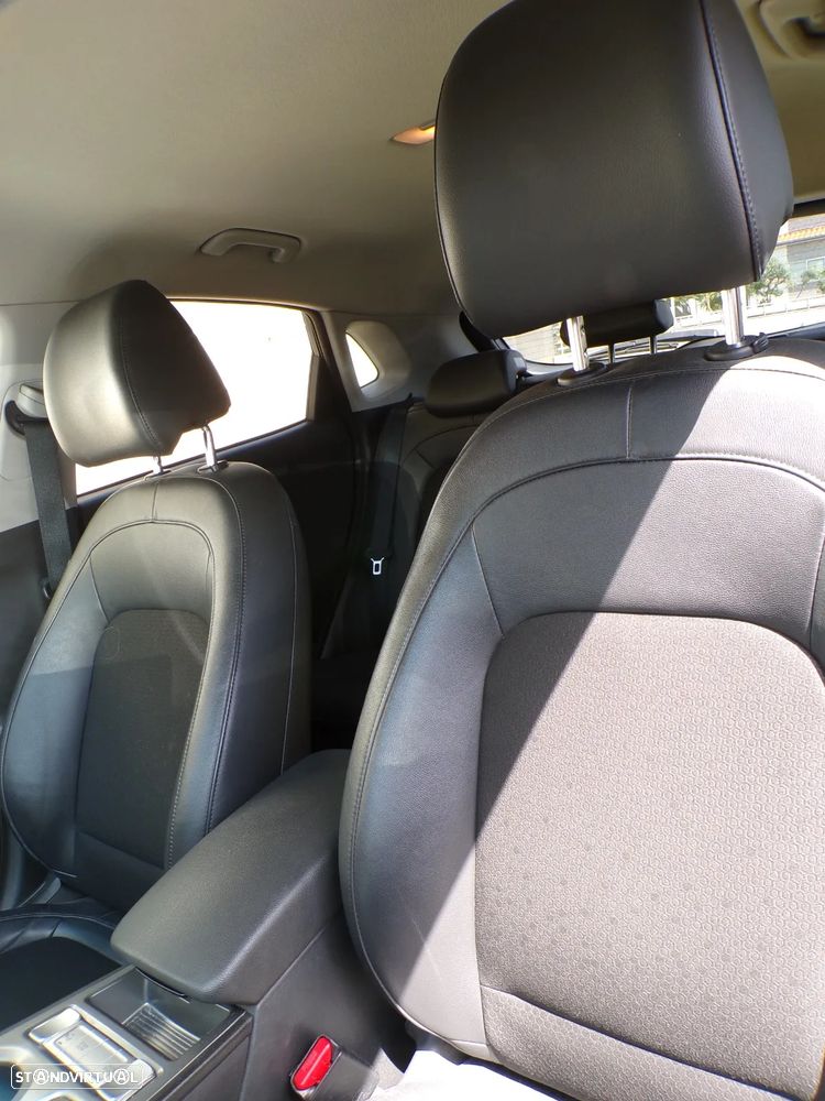 Hyundai Kauai 64 kWh Premium - 19