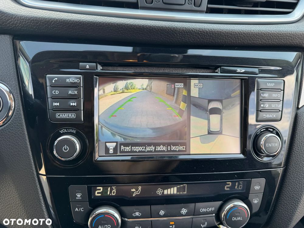 Nissan Qashqai 1.6 DIG-T N-Connecta - 10