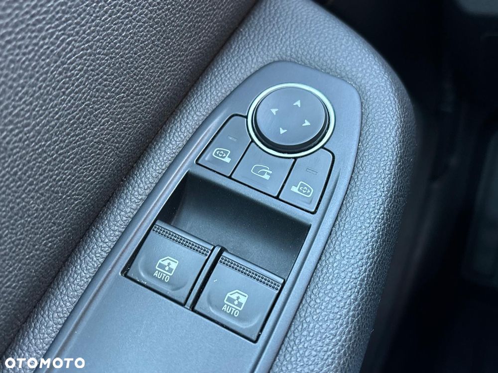 Renault Clio 1.0 TCe Intens - 19