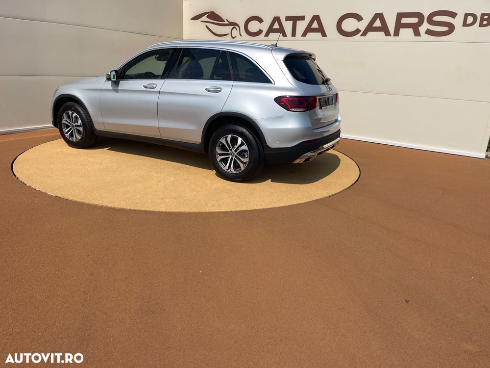 Mercedes-Benz GLC 300 d 4MATIC 9G-TRONIC - 9