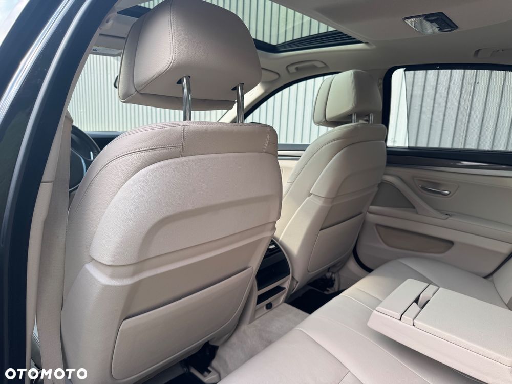 BMW Seria 5 - 16