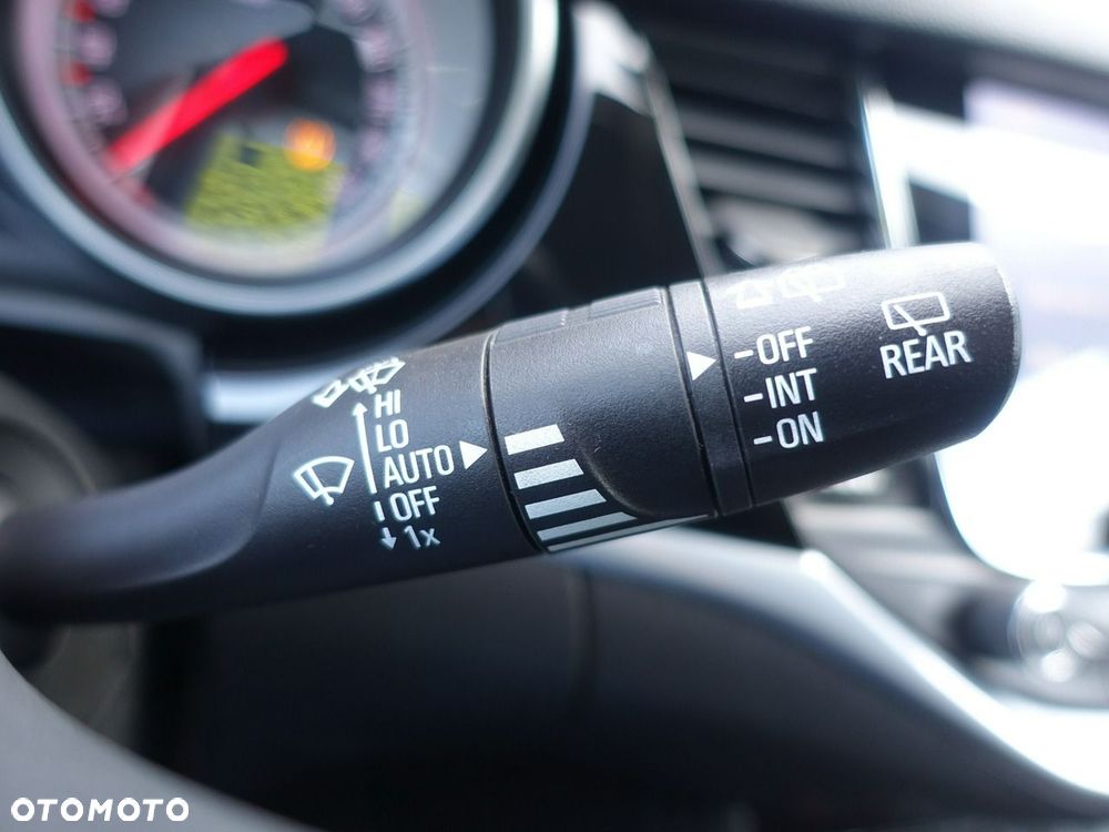 Opel Astra 1.4 Turbo Start/Stop Innovation - 19