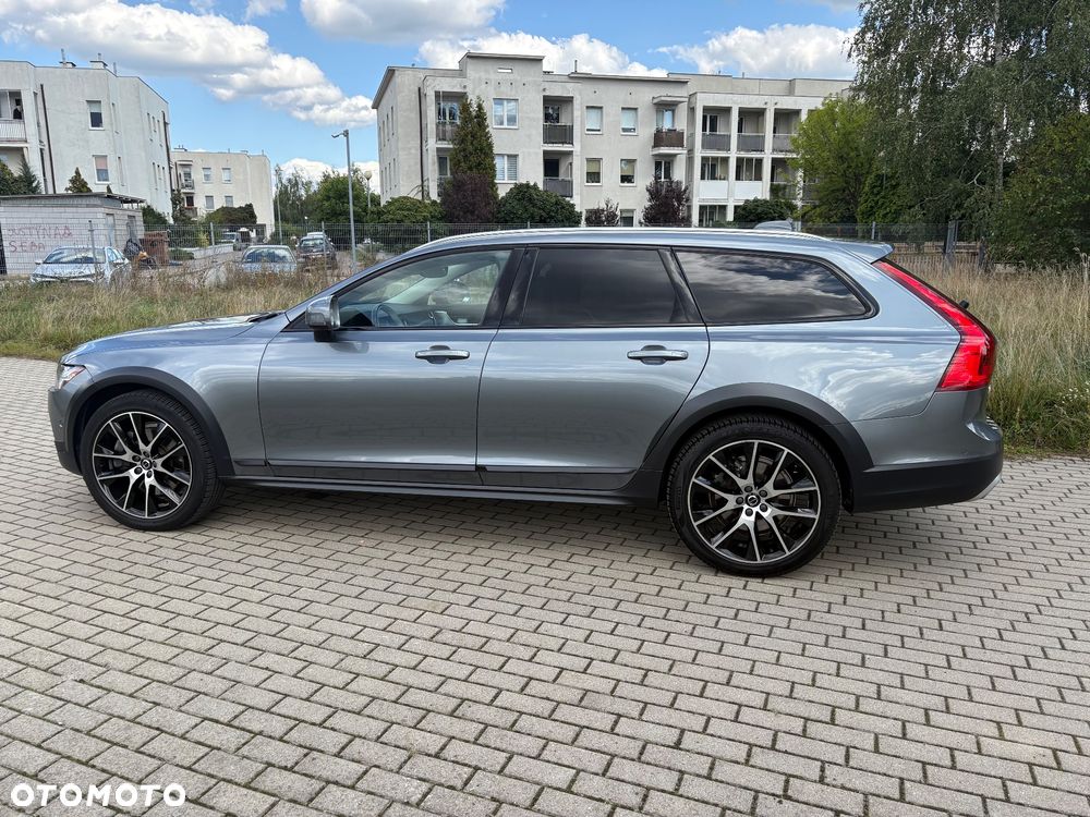 Volvo V90 Cross Country T6 AWD - 6