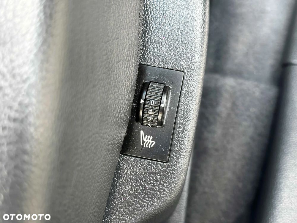 Peugeot 3008 THP 165 EAT6 Stop & Start Allure - 23