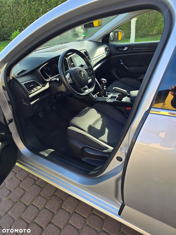 Renault Megane 1.5 dCi Business - 8