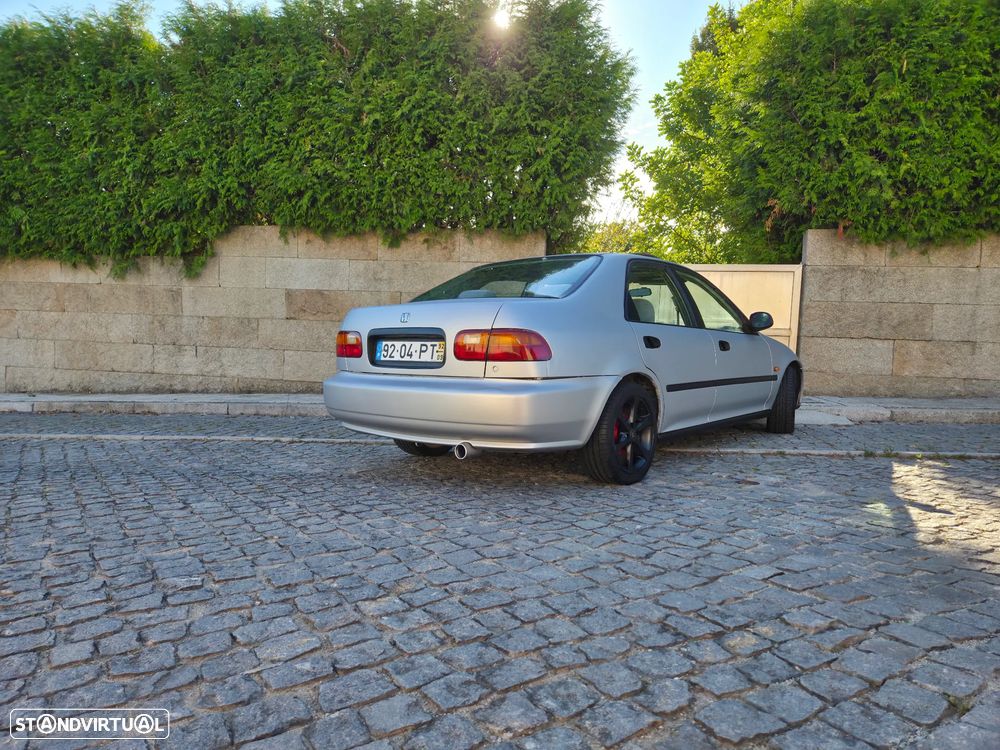 Honda Civic 1.5 LSi 16 V - 13