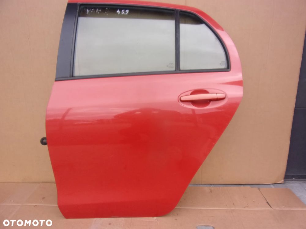 TOYOTA YARIS II 06-11 5D drzwi lewe tylne lak 4S9 - 1
