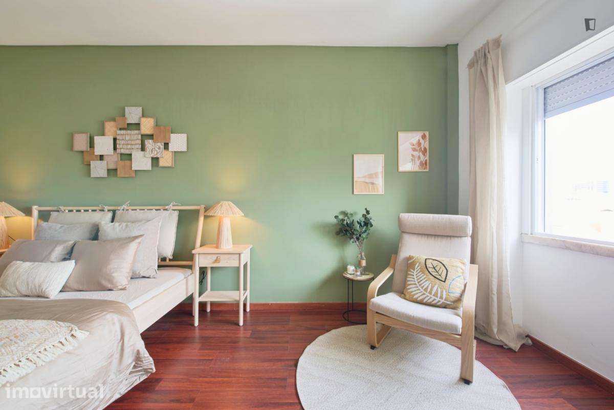 Quarto - localizado em Entrecampos Lisbon - Grande imagem: 3/32