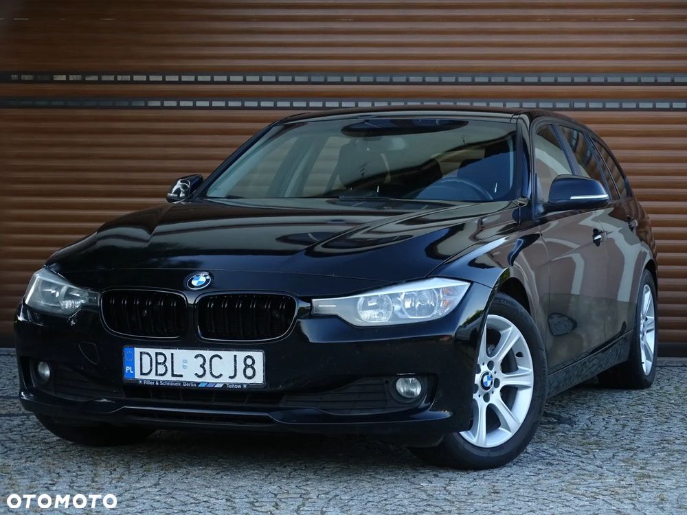 BMW Seria 3 - 38