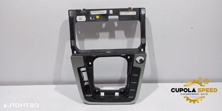Consola centrala ( de Anglia ) 3G2864263ML Volkswagen VW Passat B8 [2 - 1