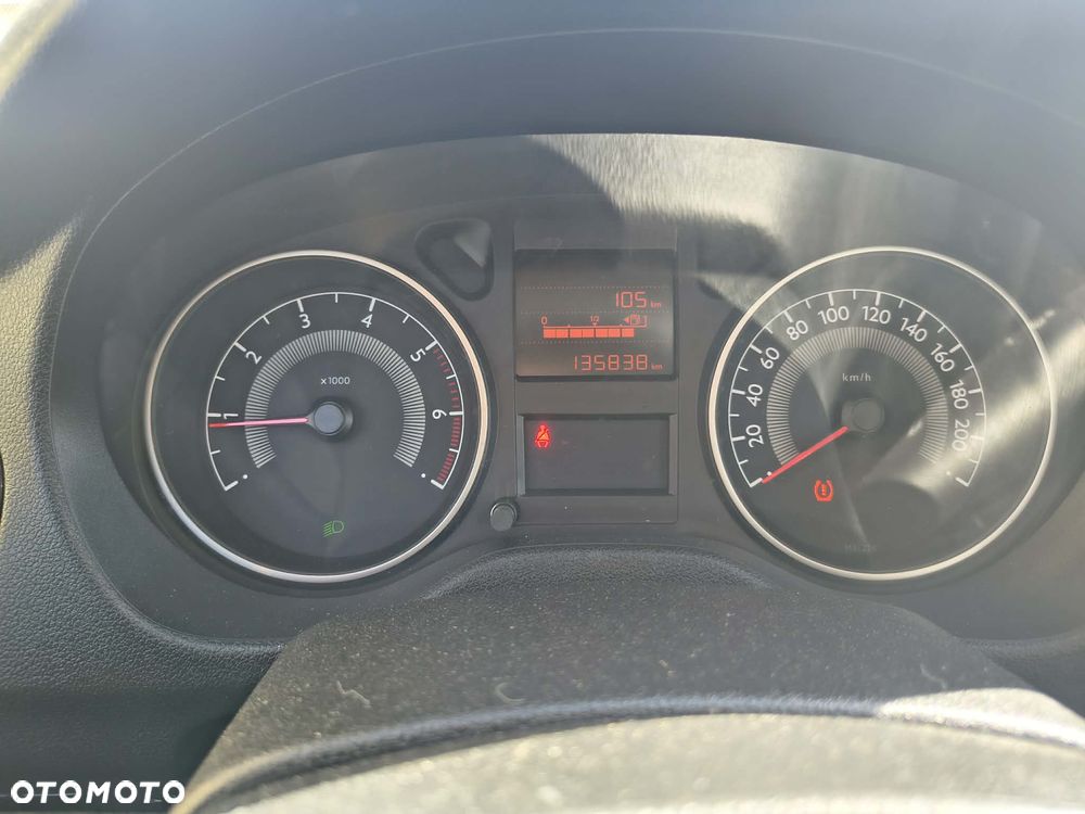 Peugeot 301 1.2 Pure Tech Access - 10