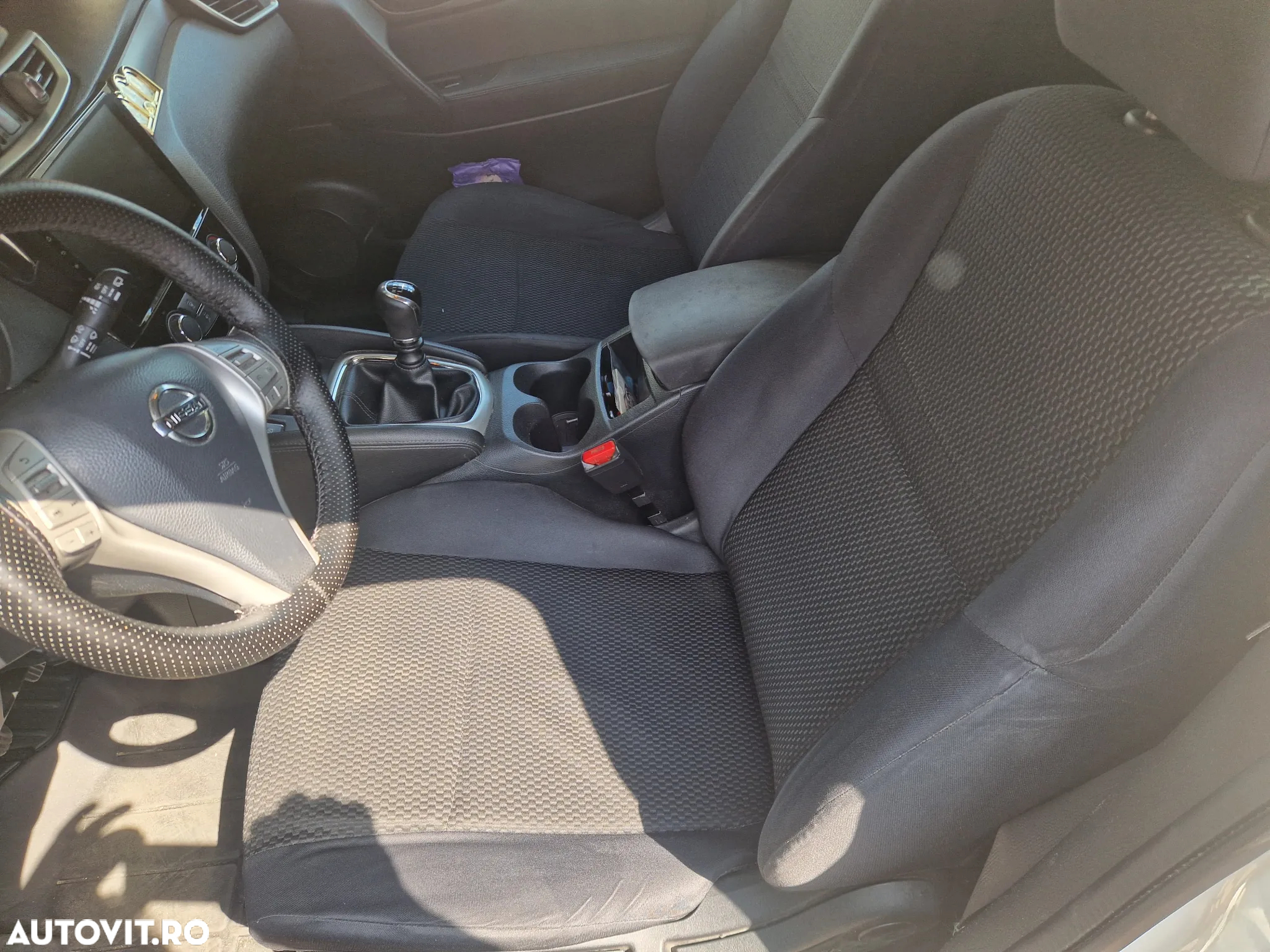 Nissan Qashqai 1.5 DCI Start/Stop Tekna - 9