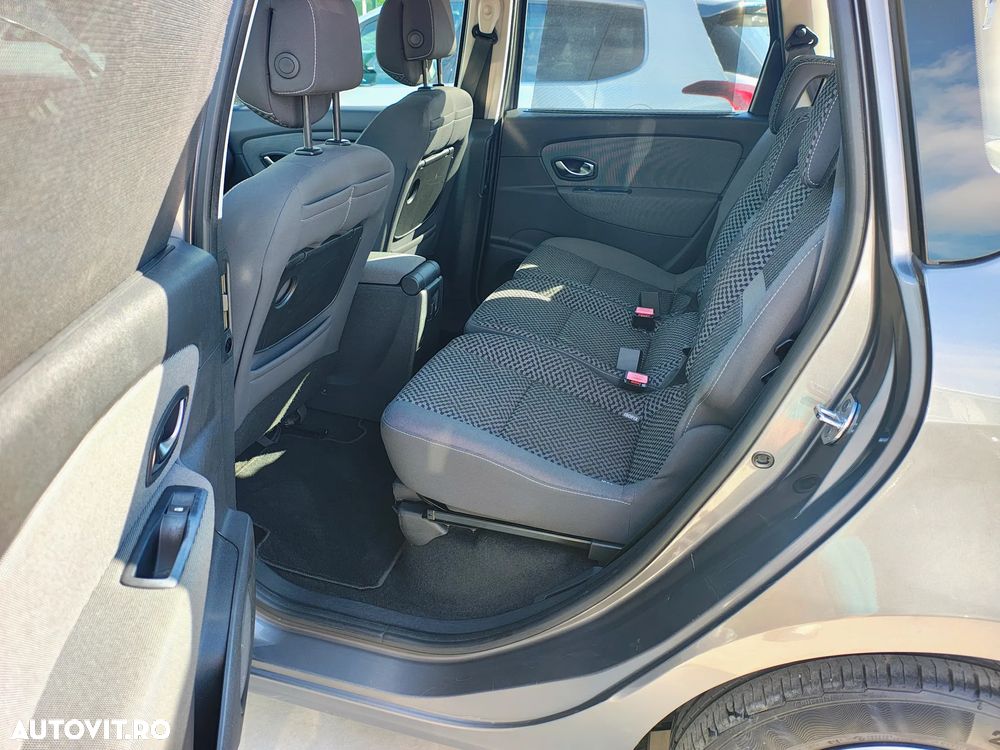 Renault Scenic - 6