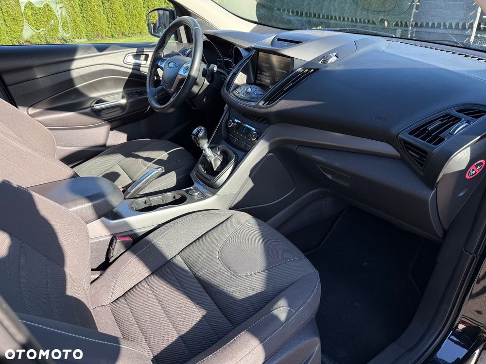 Ford Kuga 2.0 TDCi 4x4 SYNC - 35