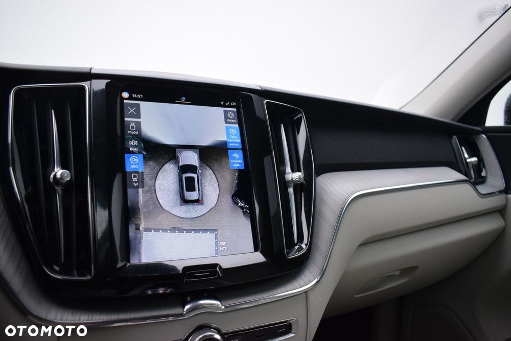 Volvo XC 60 - 28
