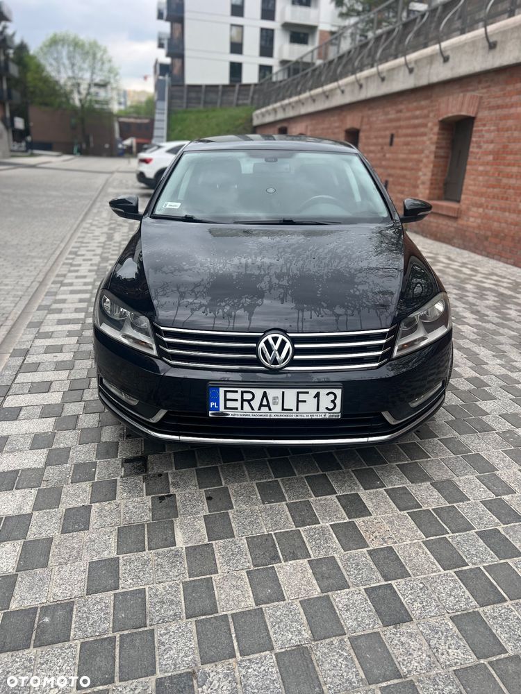 Volkswagen Passat 2.0 TDI DPF Comfortline - 12