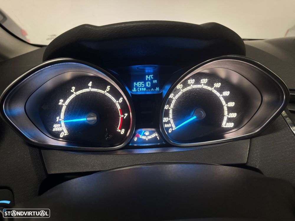 Ford Fiesta 1.0 T EcoBoost Titanium - 21