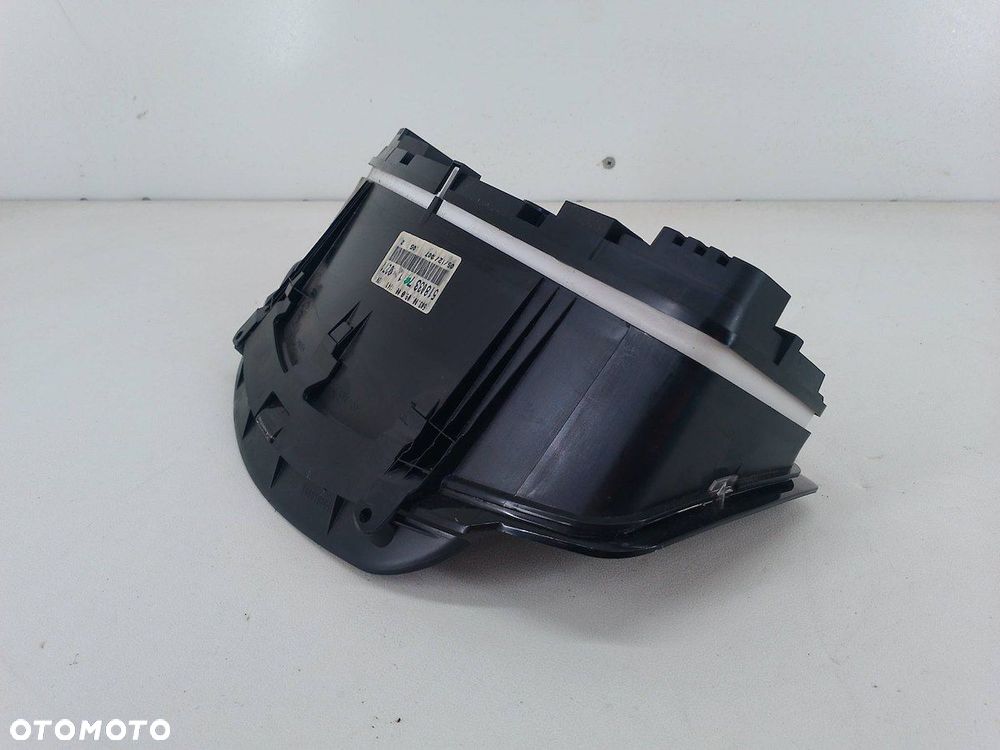 LICZNIK FIAT CROMA 2.2 MPI 16V BENZYNA KOMBI 51803317 - 4