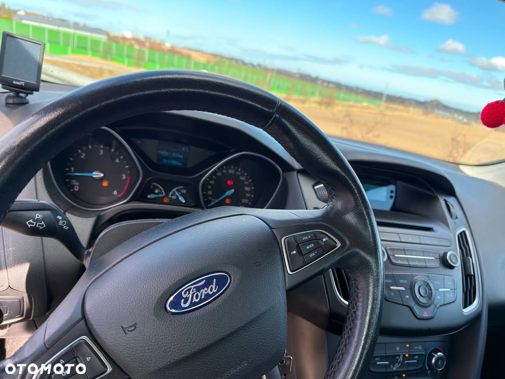 Ford Focus 1.5 TDCi Trend - 12