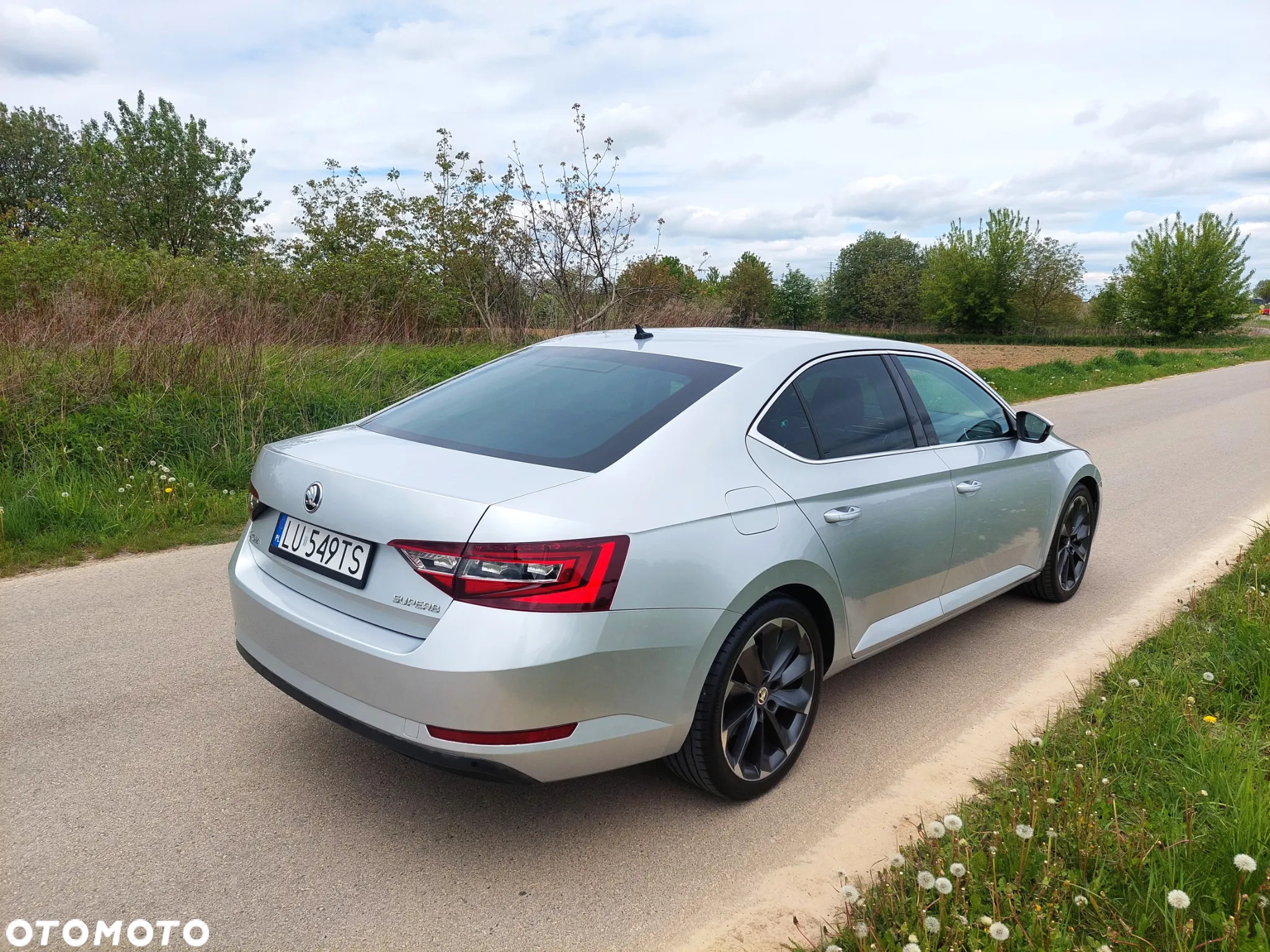 Skoda Superb 2.0 TDI Style DSG - 4