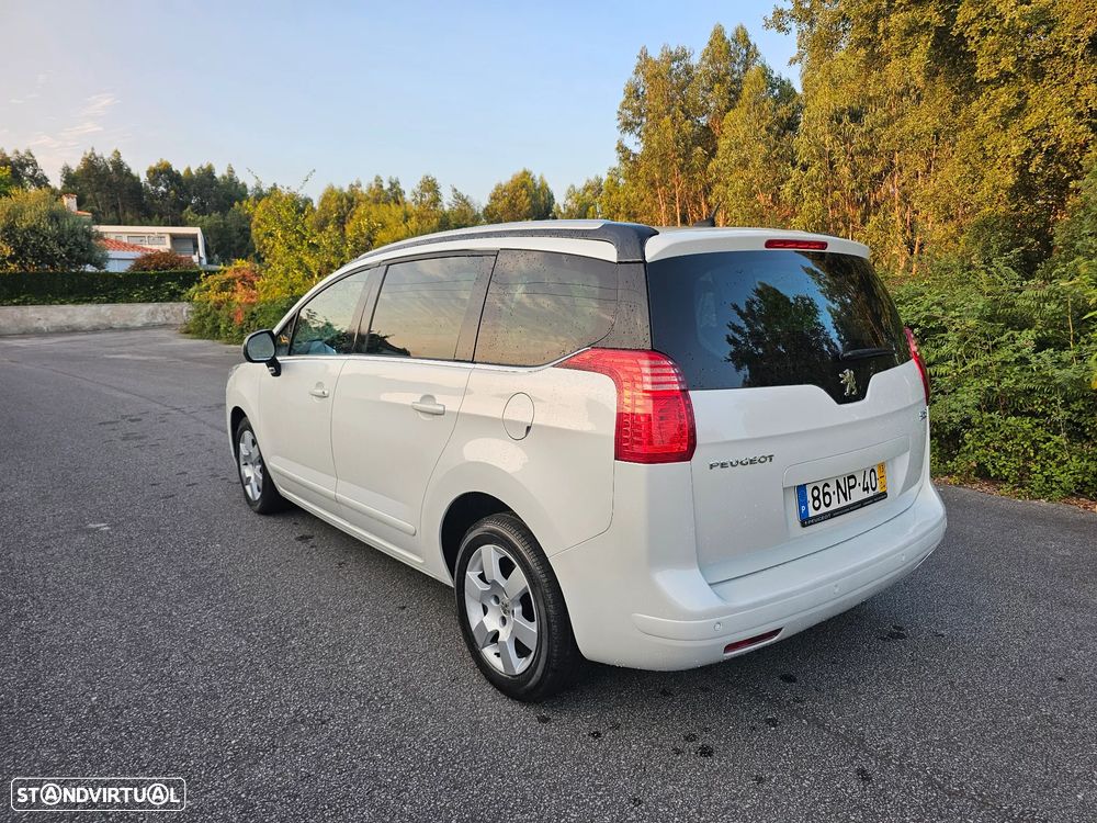 Peugeot 5008 1.6 HDi 7L Allure - 7