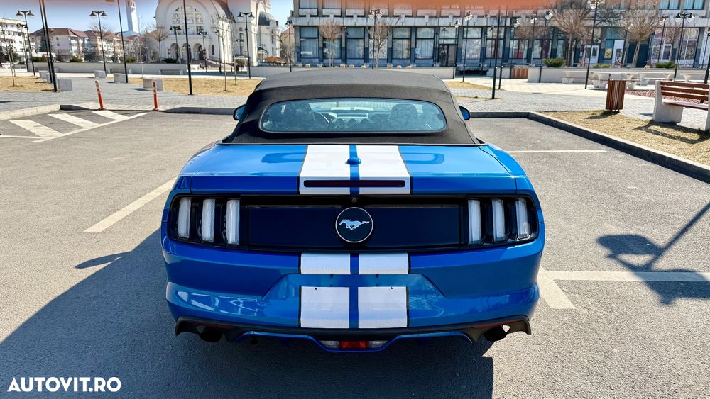Ford Mustang Cabrio 2.3 Eco Boost - 11