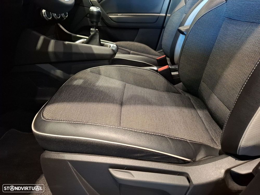 Renault Captur 1.0 TCe Exclusive - 15