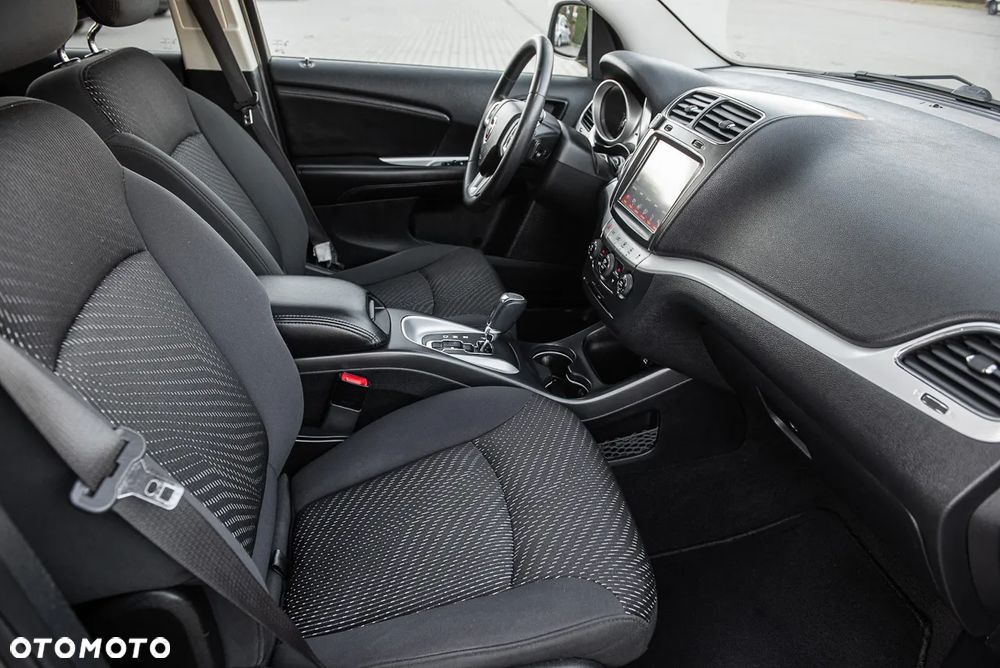 Fiat Freemont 2.0 Multijet 16V DPF Automatik Allrad Lounge - 30