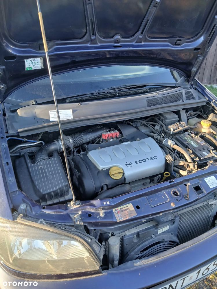 Opel Zafira 1.8 16V Elegance - 27