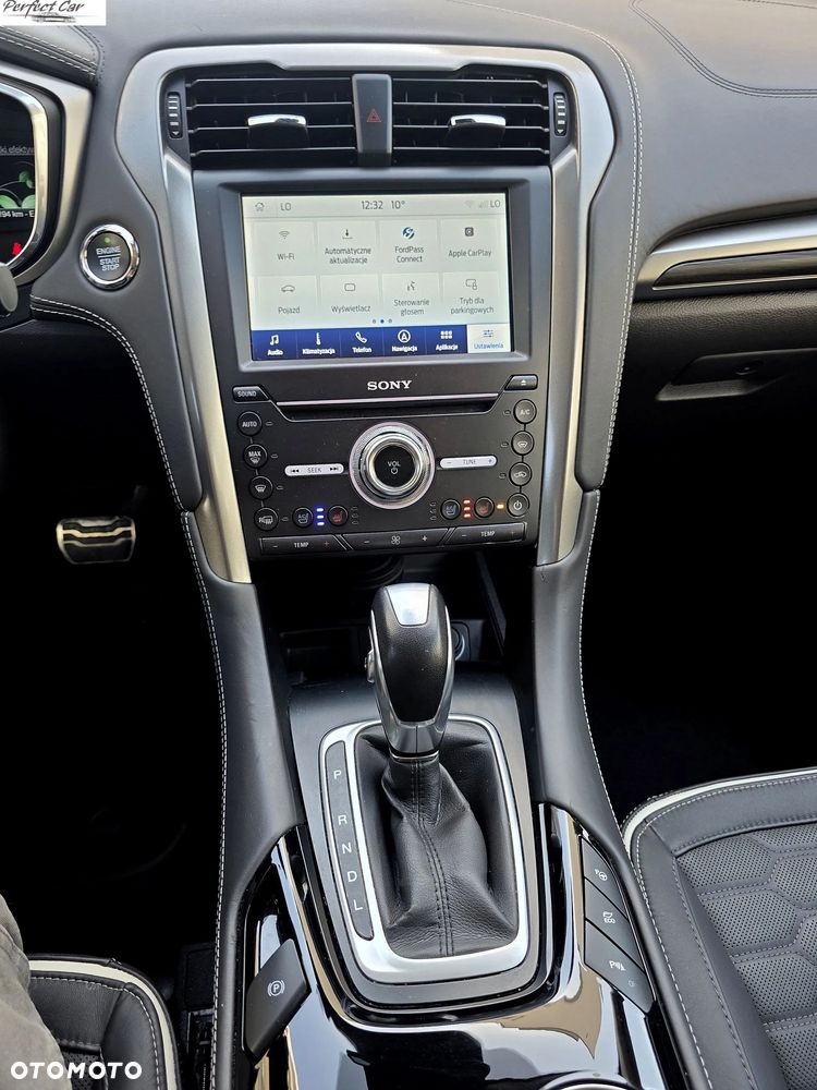 Ford Mondeo 2.0 Hybrid Vignale Plus - 20