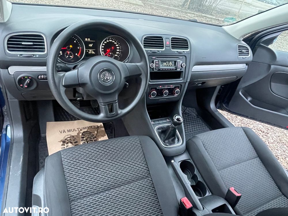 Volkswagen Golf 1.6 TDI BlueMotion Comfortline - 10
