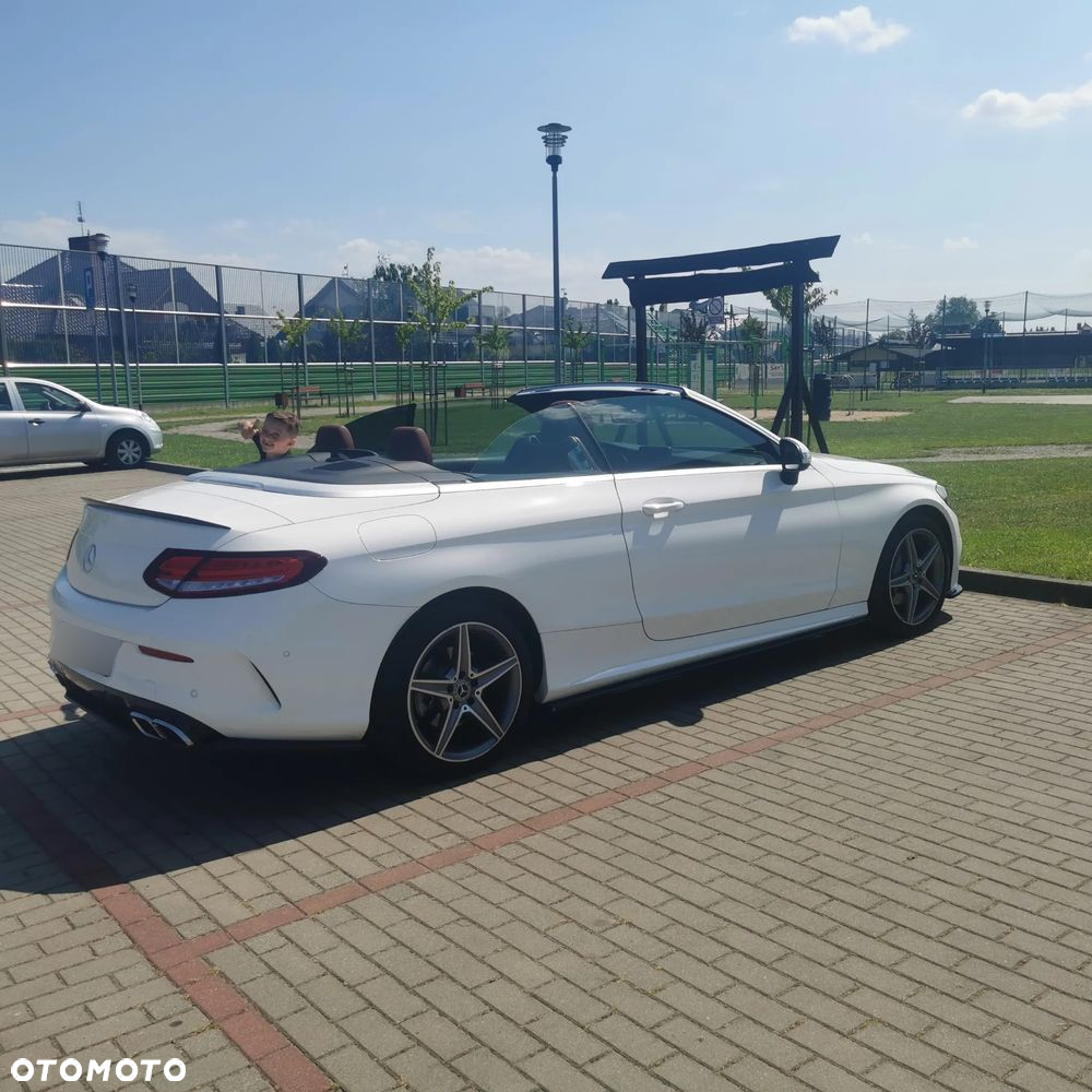 Mercedes-Benz Klasa C 200 Kabriolet 9G-Tronic - 3