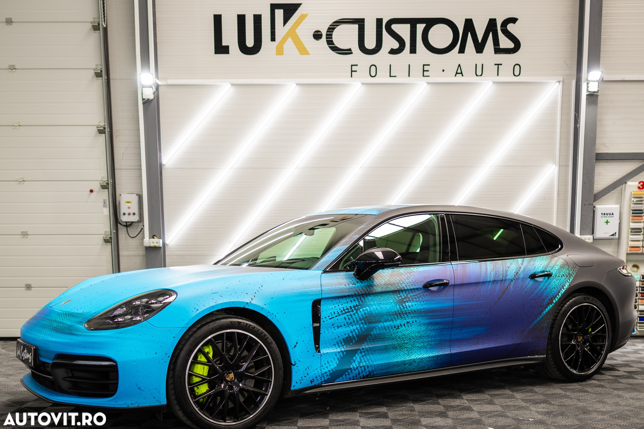 Porsche Panamera - 3