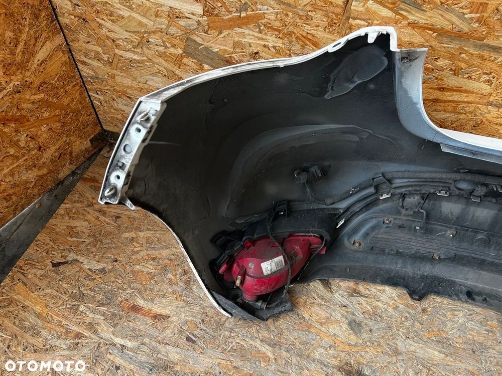 ZDERZAK TYŁ tylny CITROEN DS4 PDC Kod lakieru: EWP - 11