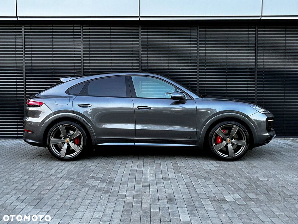 Porsche Cayenne - 7