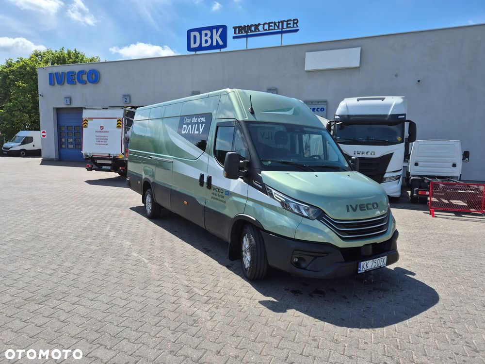 Iveco 35S18HA8V/P (32859) - 3
