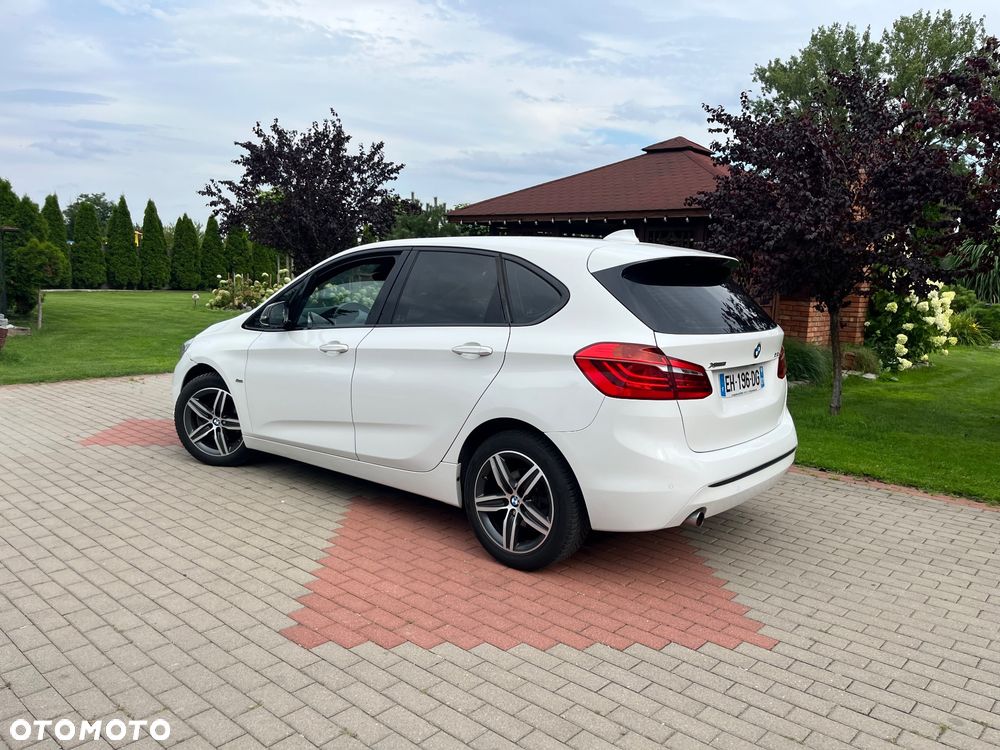 BMW Seria 2 218d xDrive Sport-Aut Sport Line - 13