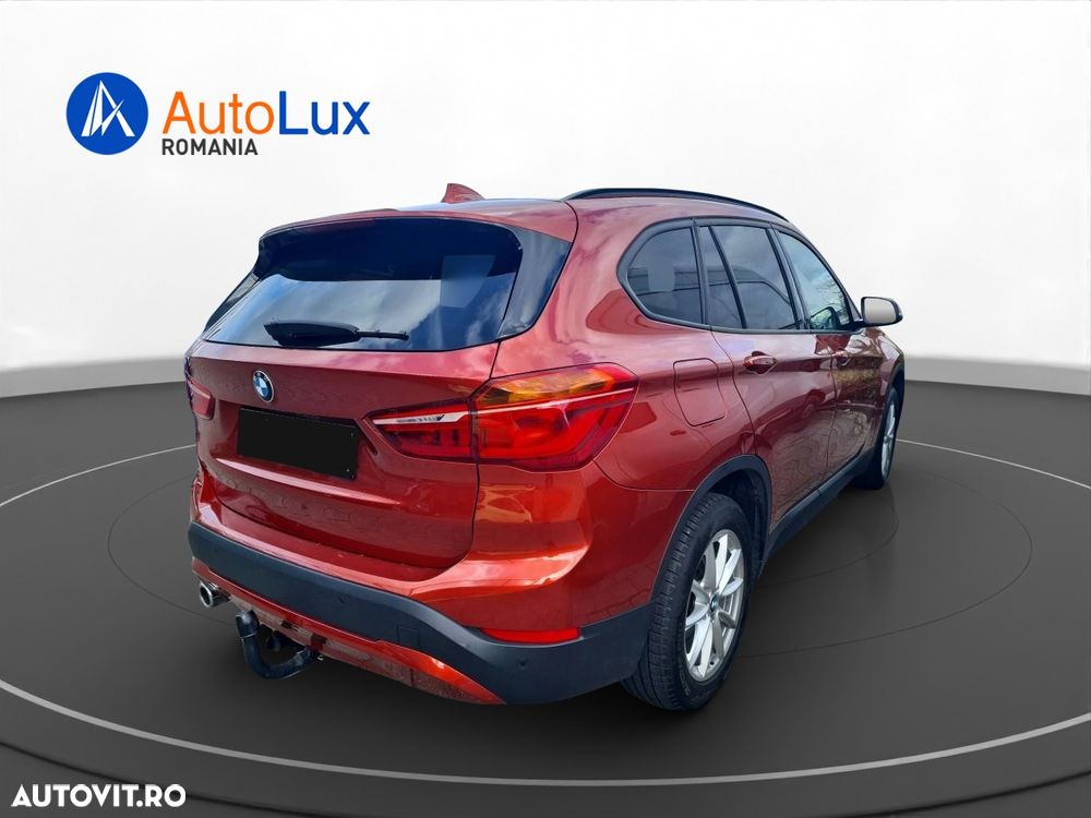 BMW X1 sDrive18i Aut. Advantage - 3