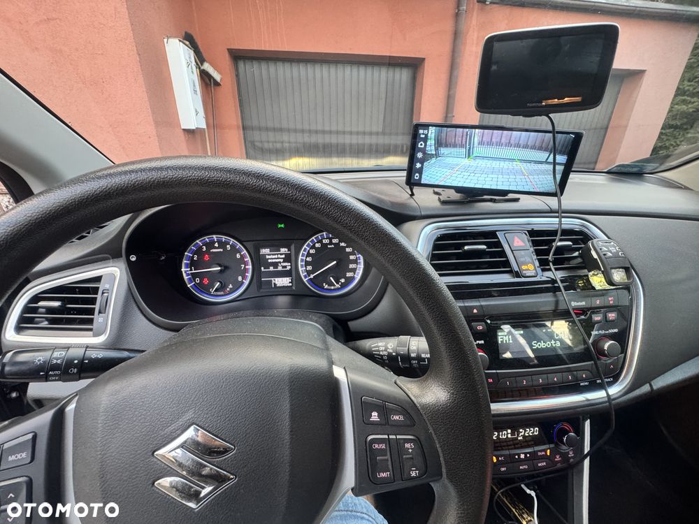 Suzuki SX4 - 39
