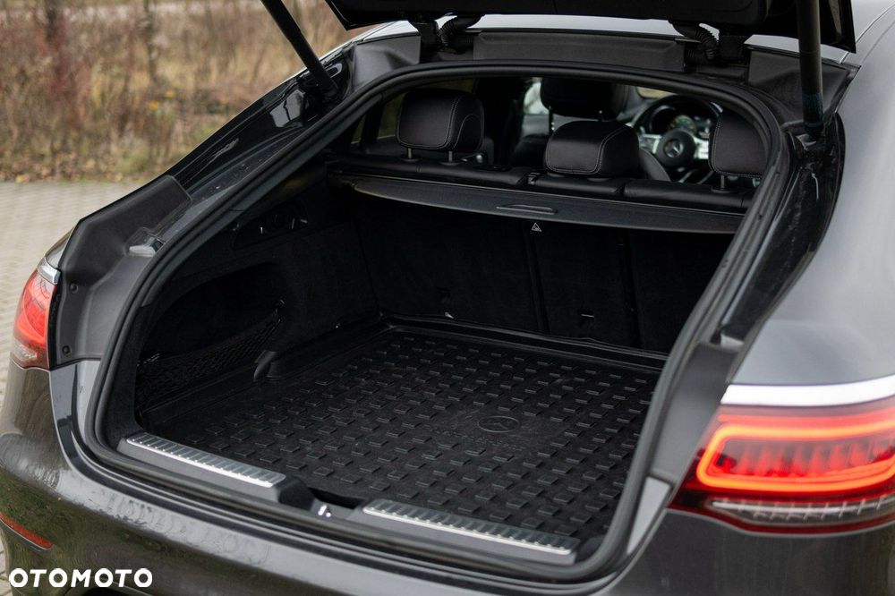 Mercedes-Benz GLC - 14